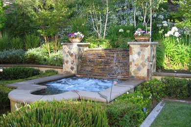 Inspiration for a timeless pool remodel in Orange County