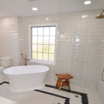 Black and White Master Bath