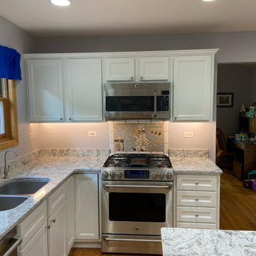 Modern Kitchen Remodel Done With Cabinet Refacing