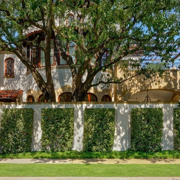Highland Park Property