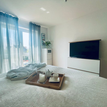 Schlafzimmer-Ausbau mit TV-Lift