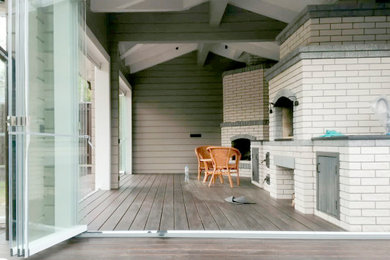 Design ideas for a classic veranda in Moscow.