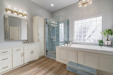 Inspiration for a transitional bathroom remodel in Oklahoma City