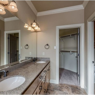 3923 Lienz Lane, College Station, TX 77845