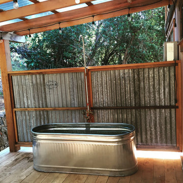 Industrial farmhouse Sexy outdoor shower