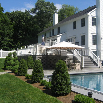 Spacious multi-level deck to pool