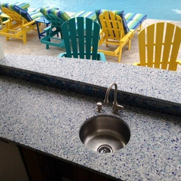 IOP dining bar