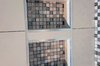 Inspiration for a bathroom remodel in Ottawa