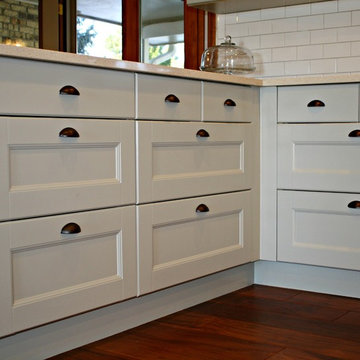 Kitchen Cabinet Painting