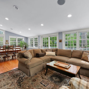 17 Stonepost Road, Glastonbury, CT 06033