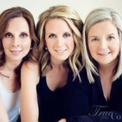 Julie Roach's photo