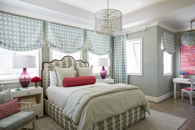 Bedroom - transitional bedroom idea in Houston