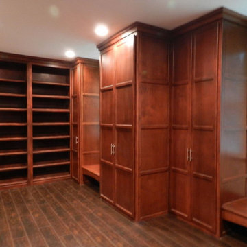 Siesta Key Master Bedroom Closet