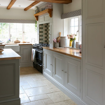 Bespoke country cottage kitchen Surrey