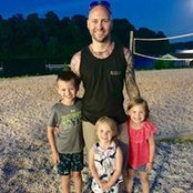 Justin Powell's photo