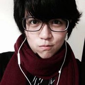 Log Lu's photo