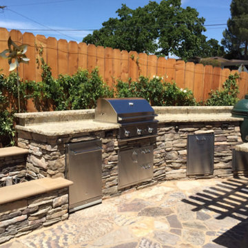 Outdoor Kitchens