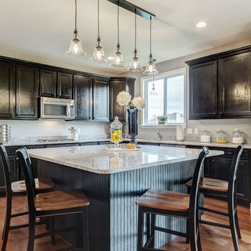 Accessorized Kitchen by Becky Robbins Designs