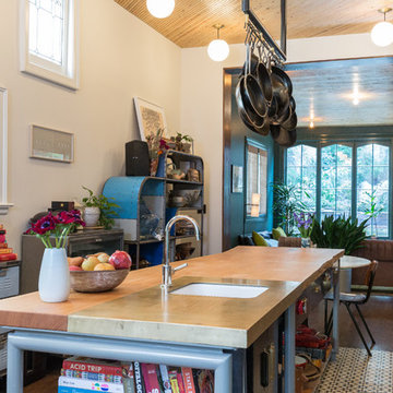 Restaurant Chefs Put Function First in Their Home Kitchen