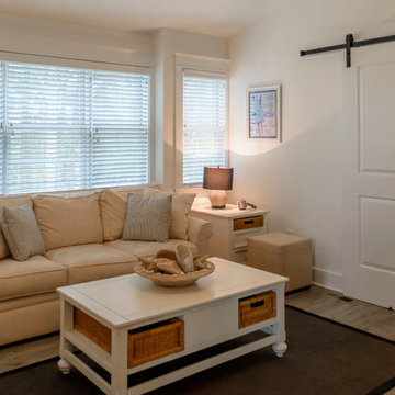 Third floor apartment of Captain's Watch