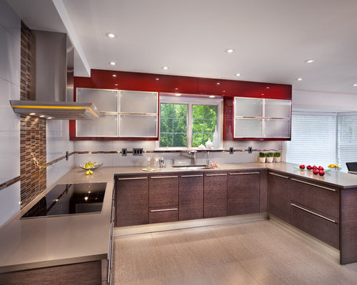 Horseshoe Kitchen | Houzz