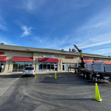 Naperville Shopping Plaza
