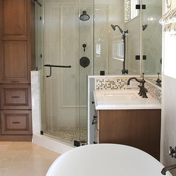 Los Serranos Master Bathroom