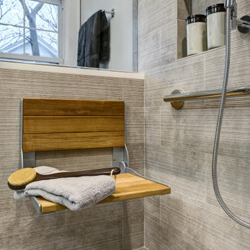 Glencoe Master Bathroom Renovation (CAPS)