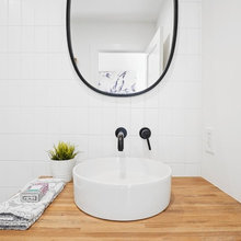 SJ: Hall Bathroom