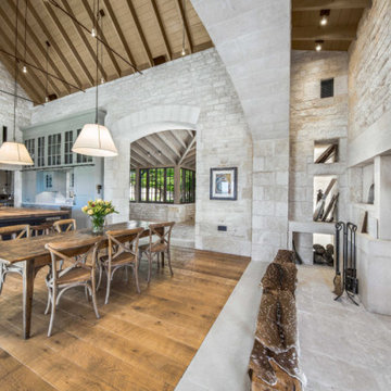 Texas Ranch House - Circular Sawn Solid White Oak Flooring