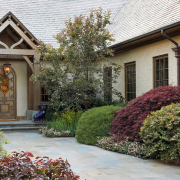 Craftsman Entry Garden with Stone Walkway