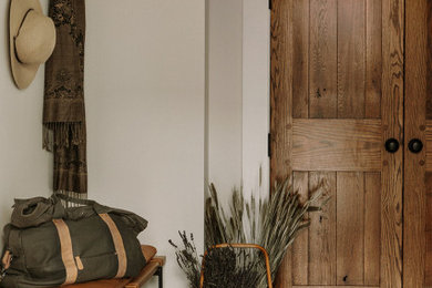 Entryway - cottage entryway idea in Boston