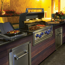 Outdoor Kitchen