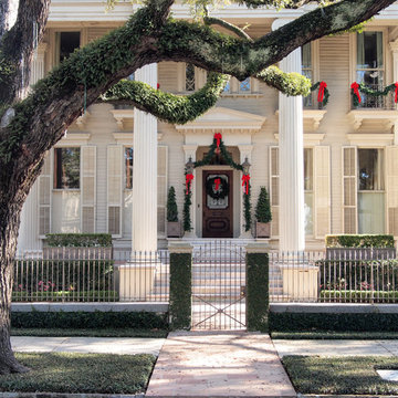 Photo Tour: New Orleans Spreads Its Cheer With Festive Decor