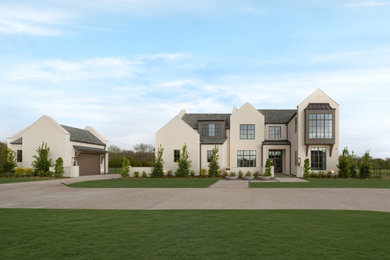 Inspiration for a transitional exterior home remodel in Dallas