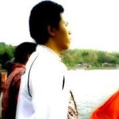 Apria Ishak's photo