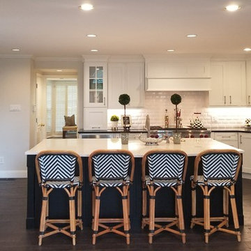 Ladue, Missouri - Kitchen & Baths