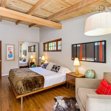 Laurel Canyon :: Wonderland Mid-Century Modern