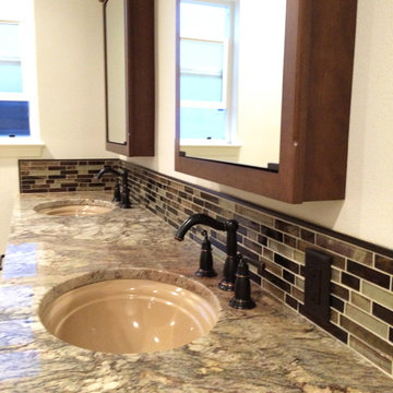 Warm Tones Transitional Bathroom
