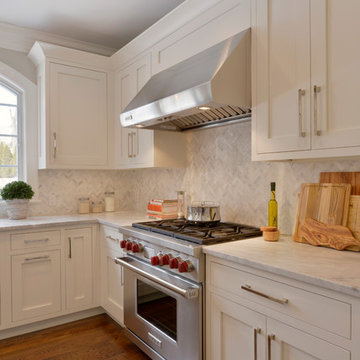 A Realtor's Dream Kitchen!