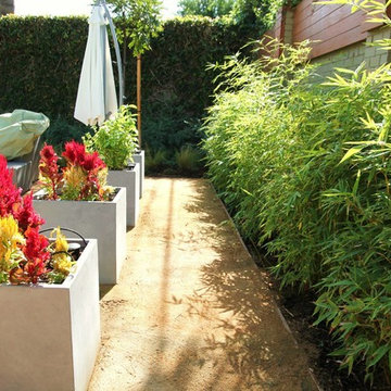 Downey, Residence