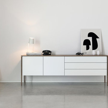 Punt Sideboard Tactile