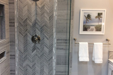Diseño de cuarto de baño principal y a medida minimalista grande