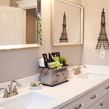 725 e 13 bathroom
