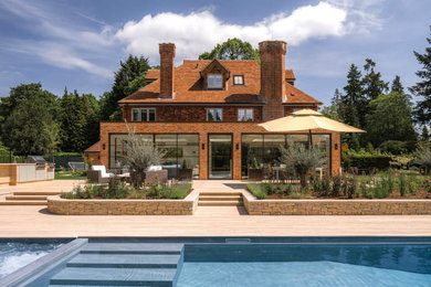 Design ideas for a traditional home in London.