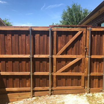 Build New Fence Cedar The Colony Texas Plano Frisco McKinney Celina Prosper