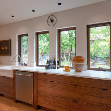 Glam/Mod Mid-Century Kitchen