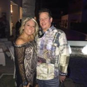 Julie Kannas's photo