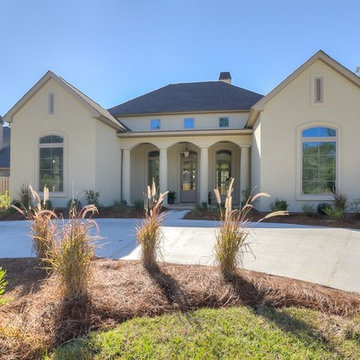 301 W Longview, Madisonville