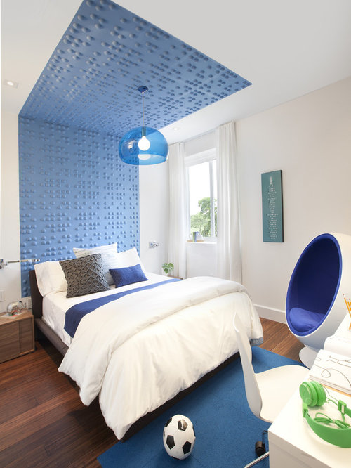 Contemporary Kids Miami Inspiration for a contemporary kids' room remodel in Miami with white walls